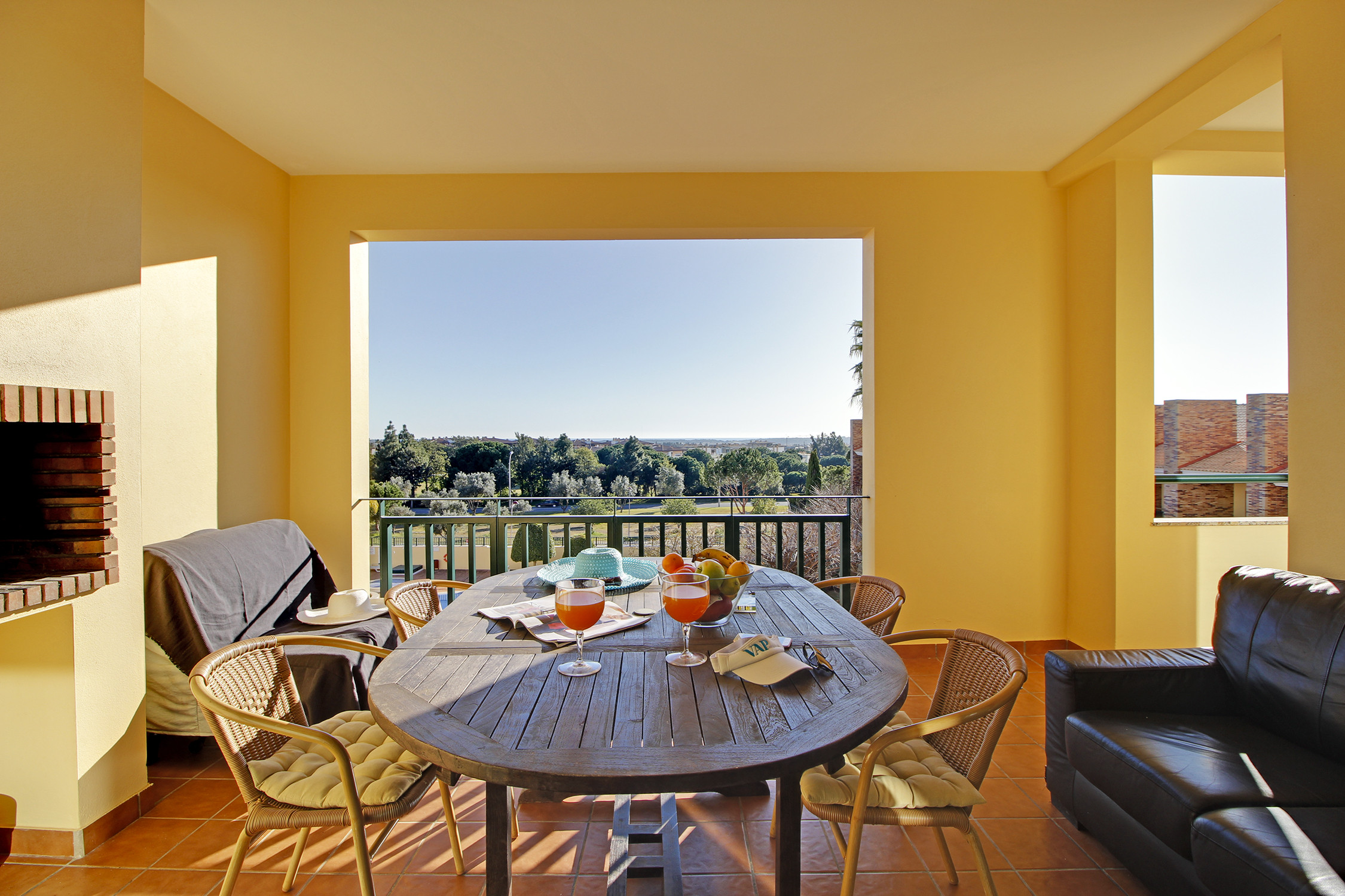 LOS OLIVES APARTMENT
