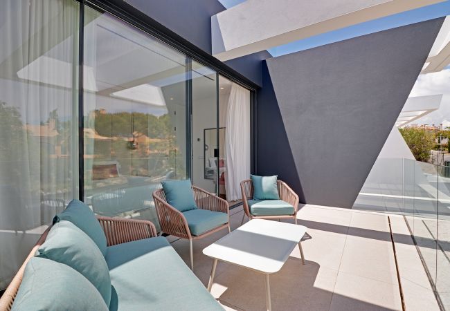 Casa en Quarteira - Moradia V5 com piscina privada - ONE SIX Casa en Quarteira - Moradia V5 com piscina privada - ONE SIX