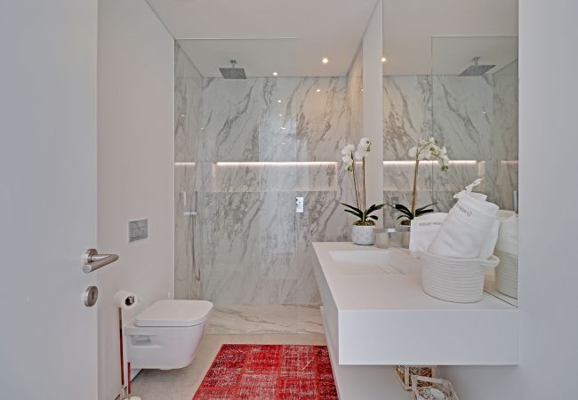 Casa en Quarteira - Moradia V5 com piscina privada - ONE SIX Casa en Quarteira - Moradia V5 com piscina privada - ONE SIX