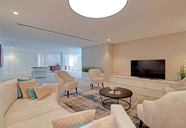 Casa en Quarteira - Moradia V5 com piscina privada - ONE SIX Casa en Quarteira - Moradia V5 com piscina privada - ONE SIX