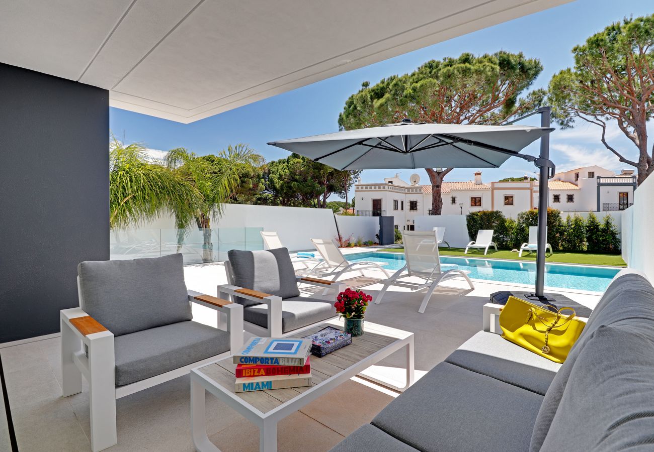Casa en Quarteira - Moradia V5 com piscina privada - ONE SIX Casa en Quarteira - Moradia V5 com piscina privada - ONE SIX