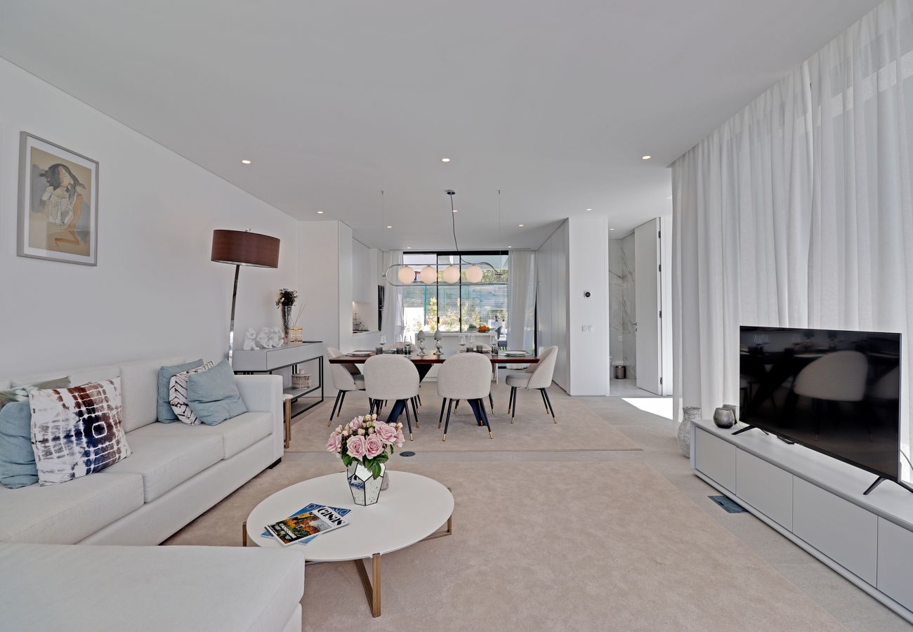 Casa en Quarteira - Moradia V5 com piscina privada - ONE SIX Casa en Quarteira - Moradia V5 com piscina privada - ONE SIX