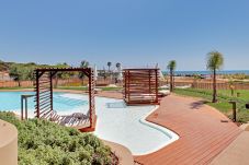 Apartamento en Quarteira - Apartamento em Quarteira com Piscina - NEW BEACH