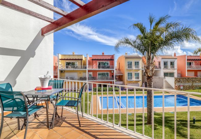 Appartement à Vilamoura - Apartamento em Vilamoura com Piscina - SUNSET
