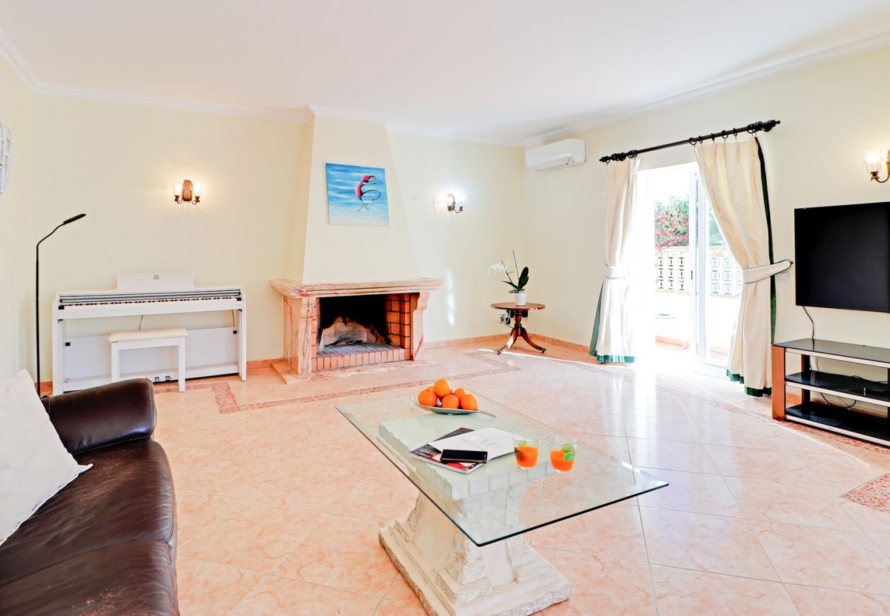 Villa em Vilamoura - CASA HELENA Villa em Vilamoura - CASA HELENA