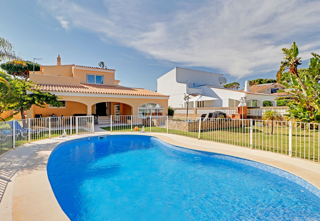 Villa em Vilamoura - CASA HELENA Villa em Vilamoura - CASA HELENA