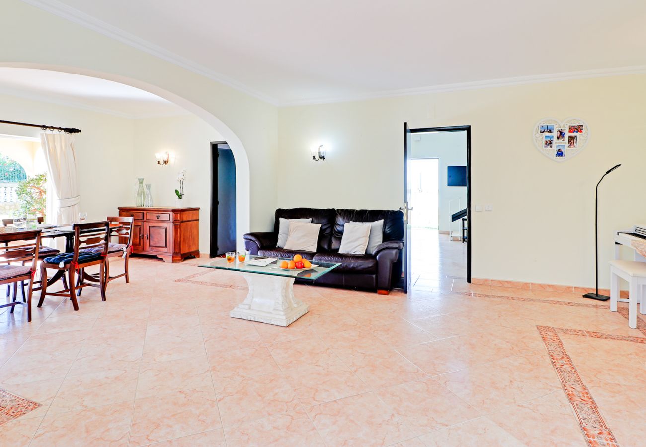 Villa em Vilamoura - CASA HELENA Villa em Vilamoura - CASA HELENA