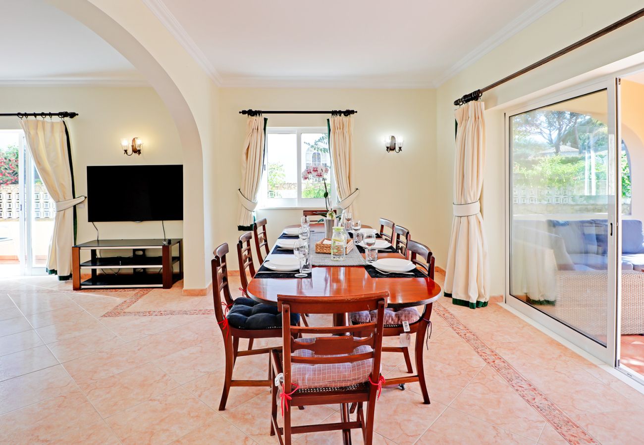 Villa em Vilamoura - CASA HELENA Villa em Vilamoura - CASA HELENA