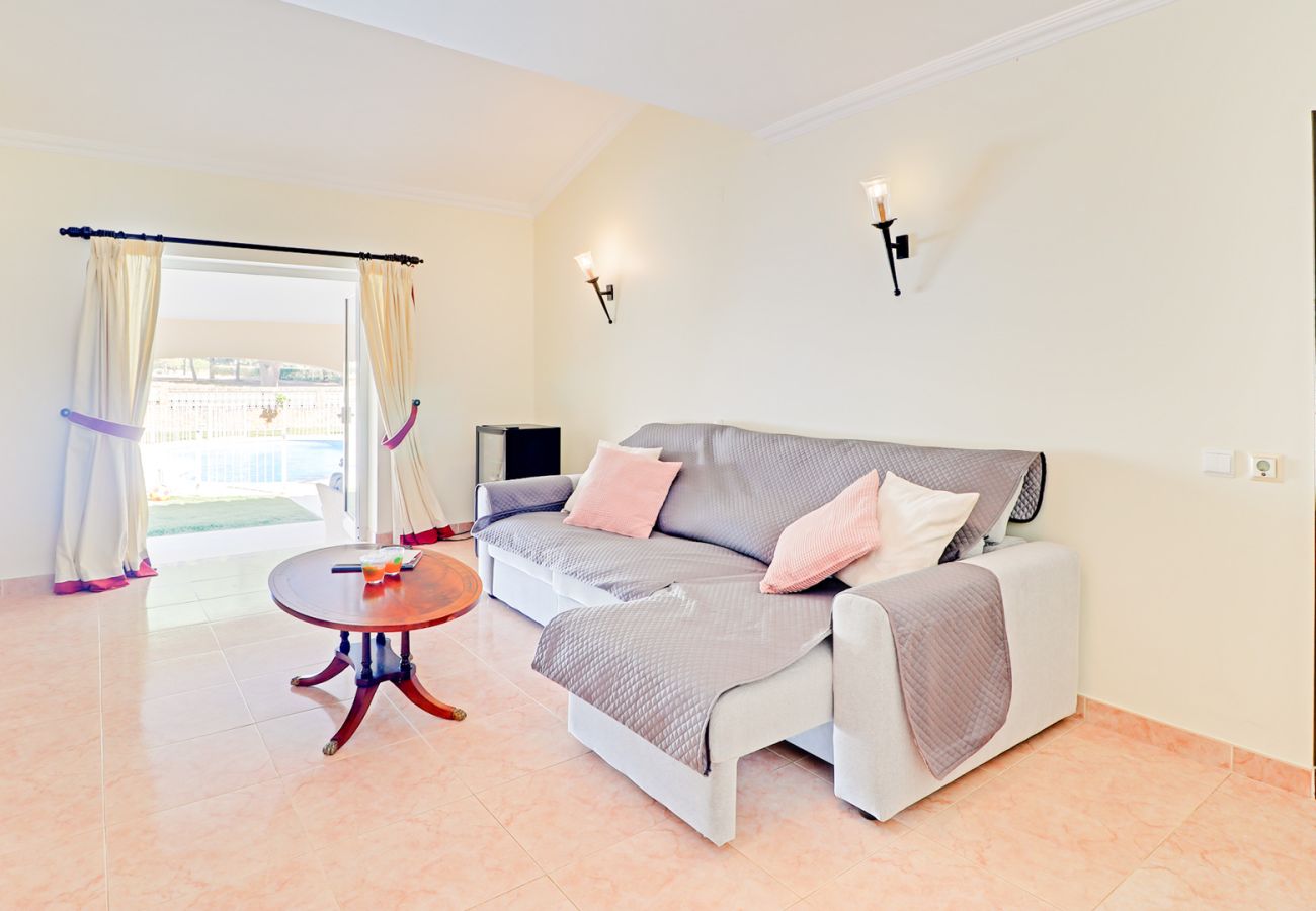 Villa em Vilamoura - CASA HELENA Villa em Vilamoura - CASA HELENA